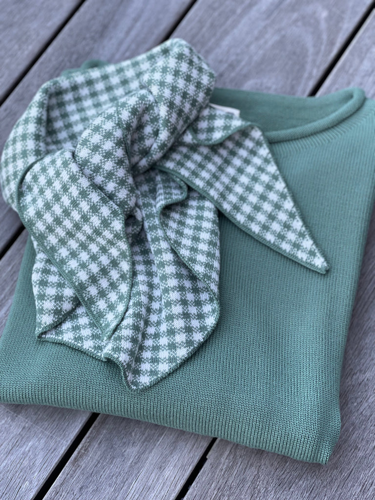 Gingham Neckerchief 100% Pure Merino Wool