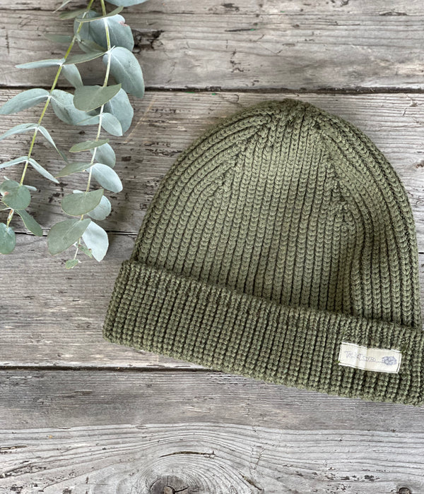 Unisex Ribbed Merino Beanie