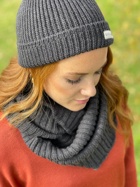 100% Pure Merino Ribbed Snood| The Knit Studio – theknitstudio