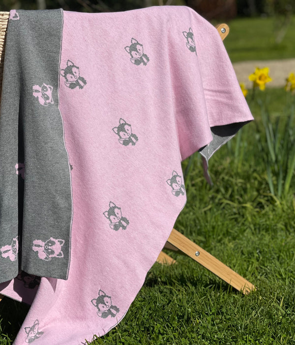 Fine Knit WOODLAND FOX Cot Blanket