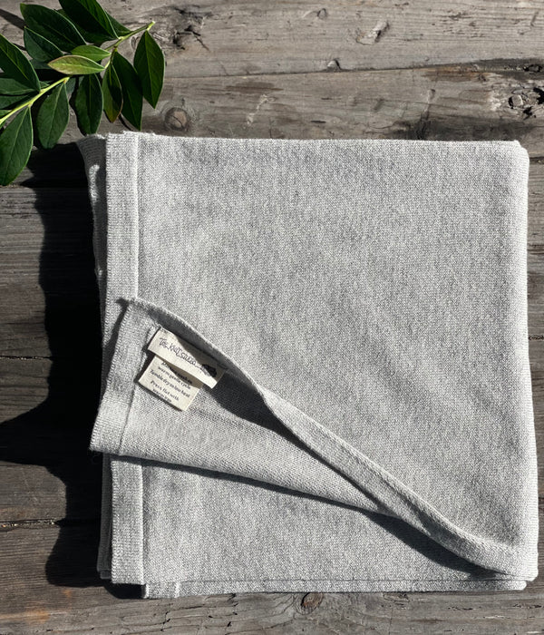 The finest 100%  cotton, perfect for baby bassinet. Swaddle is pure cotton so safe for baby to sleep. 