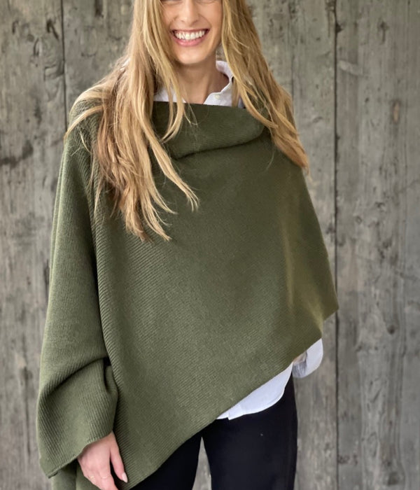 100% Pure Merino Chunky Ribbed Poncho